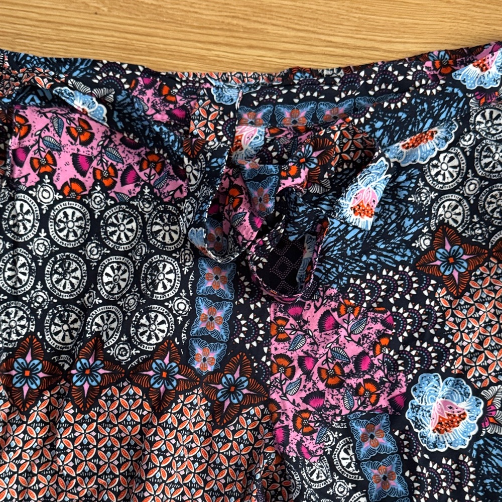 New Look Colorful Boho Pants - Picture 2 of 3